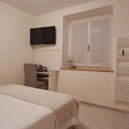 Monastero Bed and breakfast Dubino